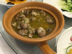 -骏莱海鲜鱼港(五角场店)