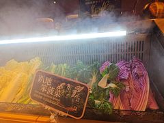 -牛YO寿喜烧·铁板烧和牛火锅自助(市府恒隆店)