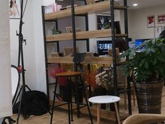 -花儿照相馆·最美证件照(红旗街万达店)