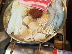 -秋香家韩式炭火烤肉(荷园路店)