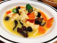 上汤秋葵腐竹-新太二·鲜料川菜(晶耀前滩店)