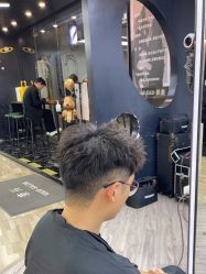 -奈川烫染Salon