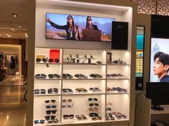 -宝岛眼镜(群光广场店)