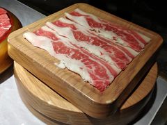 黑毛牛卡卢比-一绪に寿喜烧自助(世茂广场店)