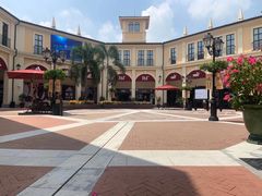 -佛罗伦萨小镇广佛名品奥特莱斯(疏港路店)