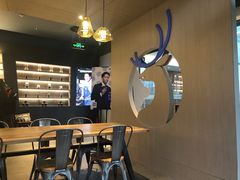 -瑞幸咖啡(宝华国际广场店)
