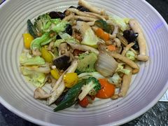 纳豆炒时蔬-将太无二·北美传奇寿司(荟聚购物中心西红门店)