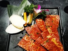 小坎肩（澳洲和牛雪花板腱）-鹤江桥·红油牛肉粉(SKP店)