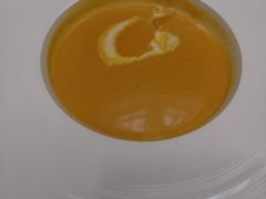 奶油栗子南瓜汤-小莫餐厅And More Restaurant西餐(北京展览馆店)