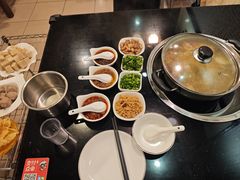 -丫丫汤膳打边炉(宏府408坊店)