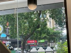 -西语·炭烧牛排(卓越中寰店)