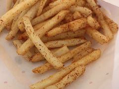 -麦当劳(金山红星美凯龙DT店)