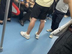 -新百广场(地铁站)