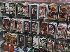 -名创优品(北京新中关购物中心地铁层店)