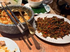 -浩海火燒雲傣家菜(芮欧百货店)