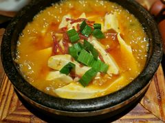 肉末包浆豆腐-云海肴·汽锅鸡·云南菜(天山百盛优客店)