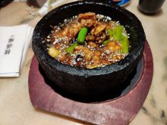 石锅杭椒牛蛙-桂满陇-西湖船宴(西单大悦城店)