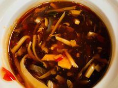 老上海酸辣汤-南小馆(迪士尼小镇店)