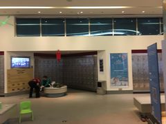 -冰纷万象滑冰场(二七万象城店)