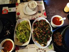 -舌尖上的食缘花园主题餐厅