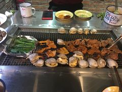 -马路牙子烧烤音乐酒馆(望京店)