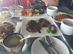-天塔旋转餐厅