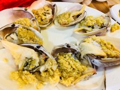 -四川小胡子海鲜(丁村万人海鲜广场店)