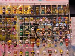 -泡泡玛特POPMART(杭州乐堤港店)