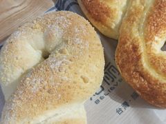 -焙丽拾光(麦凯乐直营店)