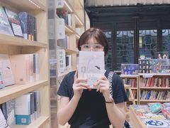 -猫的天空之城概念书店(杭州南宋御街店)