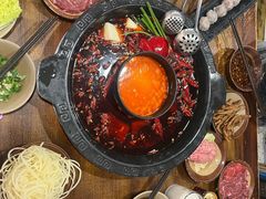 -黄潇洒老火锅(九眼桥宏济巷店)