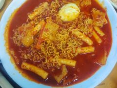 -亲昵春川鸡排(韩国美食街店)