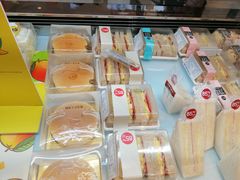 -85度C(生甜甜圈研究工坊·上海平凉店)