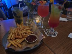 -MARU玛露音乐餐厅(大学路店)
