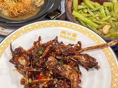 -天宝食坊·啫啫煲大排档(西华路店)