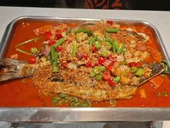 -鸣记脆皮烤鱼(岐山路店)