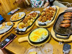 -老东镇啤酒屋海鲜加工·蒸汽海鲜·海鲜烧烤(台东店)