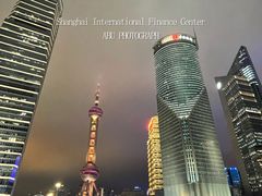 -陆家嘴空中步行连廊