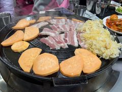 -海花锅盖烧烤店(怡馨家园店)