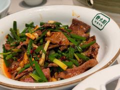 -费大厨辣椒炒肉(房山龙湖天街店)