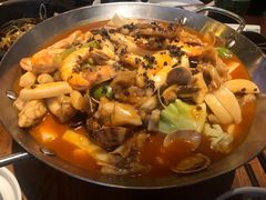 黑松露牛肝菌焖牛蛙-云海肴·汽锅鸡·云南菜(苏州中心店)