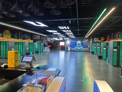 -极限PLAY运动娱乐新世界·团建派对表演休闲馆·室内高空游乐园