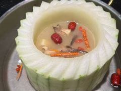 -得意咚瓜·顺德鱼生·冬瓜火锅(深圳首店)