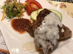 俄式煎肉饼-露西亚咖啡西餐厅(哈尔滨俄侨纪念馆店)