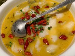 老坛酸菜鲩鱼-缪氏川菜(深圳北站缤果空间店)
