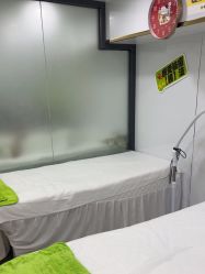 -苗医生专业祛痘·皮肤管理