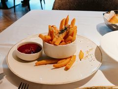 番薯条配自制调味酱-燃扒房Steakhouse(皇庭店)