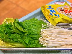 -沙胆彪炭炉牛杂煲(成都玉林店)