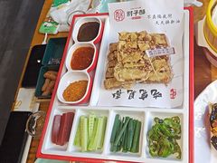 -肘子酥·天津菜·特色捞面(德云社店)
