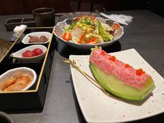 -铭牛烧肉·和牛海鲜自助(高新月牙湖店)